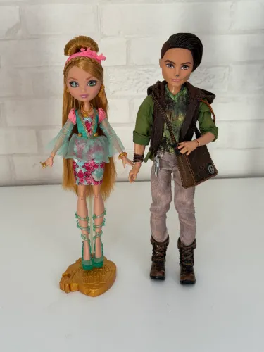 Boneca Ever After High Ashlynn Ella e Hunter Huntsman