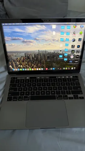 MacBook Pro 13? 2020 Intel i5 | 8GB RAM | SSD 256GB | Excelente Estado