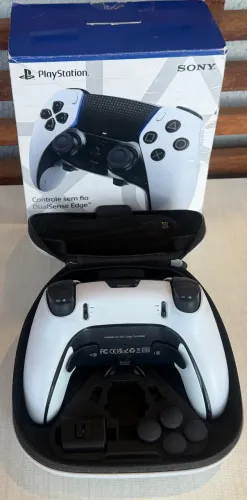 Controle Dualsense Edge PlayStation 5 sem detalhes estado de novo 