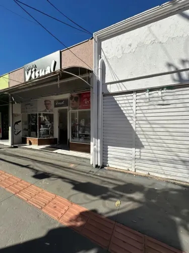 Salão Comercial recém reformado para locação - Centro