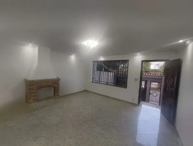 Sobrado com 4 dormitórios para alugar, 125 m² por R$ 5.000,00/mês - Jardim do Mar - SBC/SP