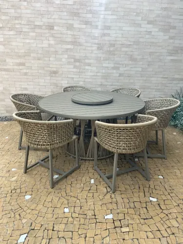 Mesa área gourmet