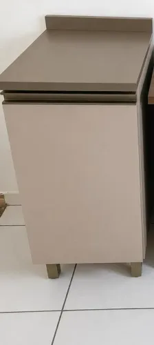 Módulo estreito cozinha