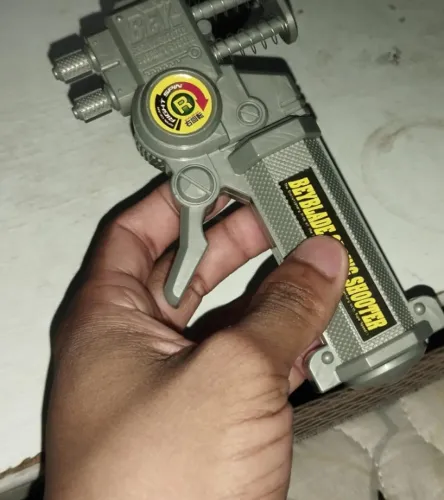 Beyblade spring shooter lançador Original.