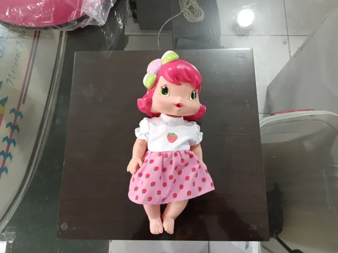 Brinquedo Boneca Moranguinho Baby