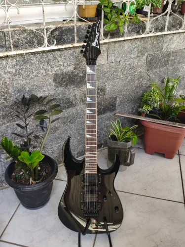 Guitarra Ibanez RG dx. 