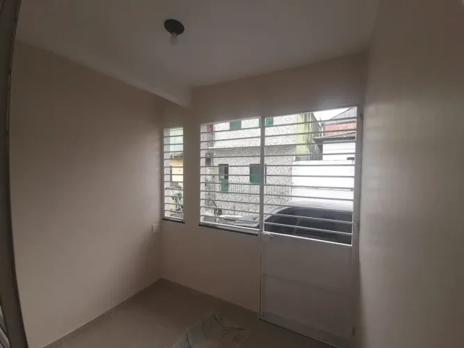 Alugo casa em Petrópolis 