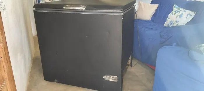 Freezer preto 