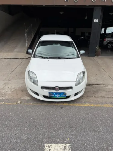 Fiat Bravo Essence 1.8 Flex 16V 5P 2014