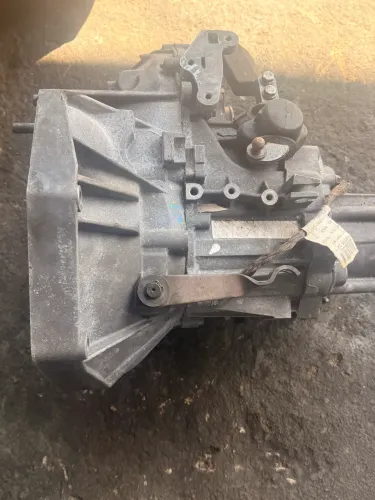 Caixa de marcha 1.4 motor evo Fiat