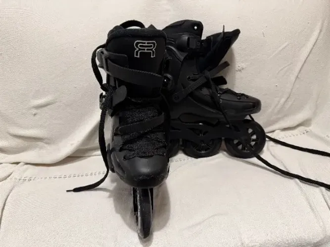 Patins Inline FR Skates FR3 110mm ? EU 44 (BR 43/44) ? Seminovo