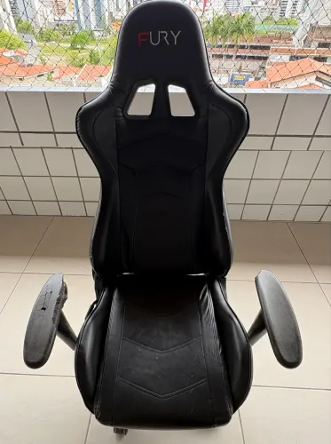 Cadeira gamer regulável fury