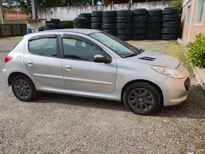 Peugeot 207 XS 1.6 Flex 16V 5P Aut. 2011