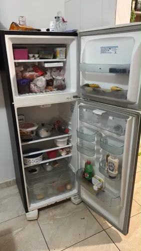 Geladeira Frost free