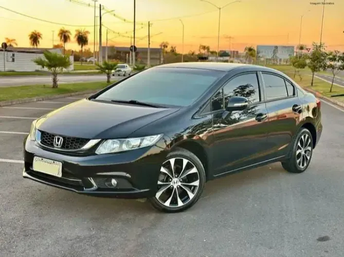 Honda Civic Sedan LXR 2.0 Flexone 16V Aut. 4P 2016