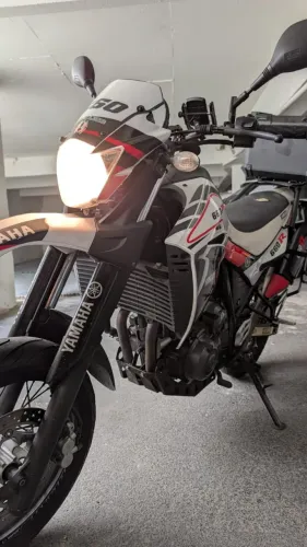 YAMAHA XT 660cc Personalizada Modelo R motard