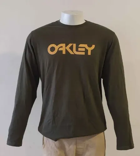 Camisa Oakley manga longa masculina