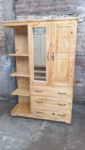 Doação guarda roupa