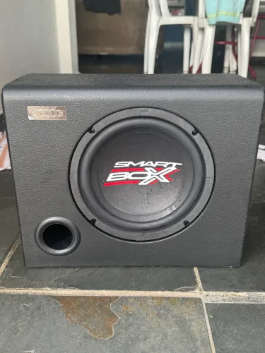 Caixinha subwoofer