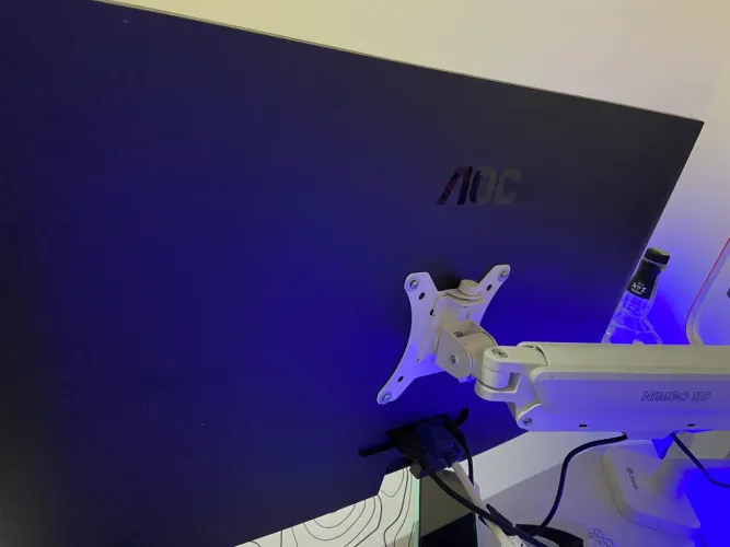 Monitor AOC 27 - 120hz + suporte articulado 