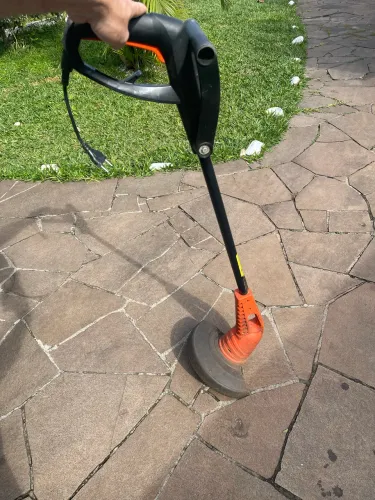 Cortador de grama
