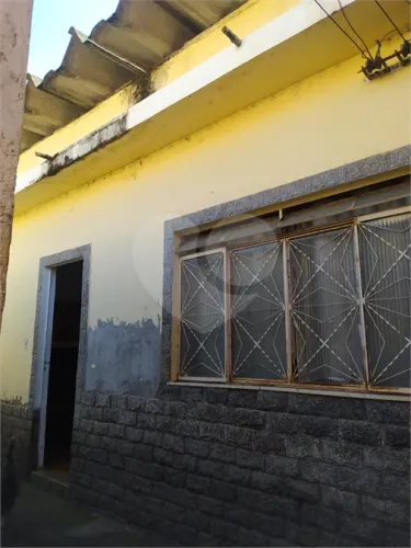 Casa com 3 quartos à venda em Centro - RJ