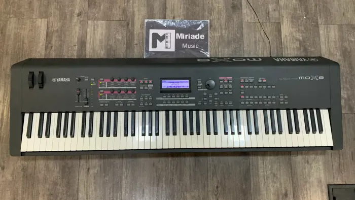 Yamaha MOX8