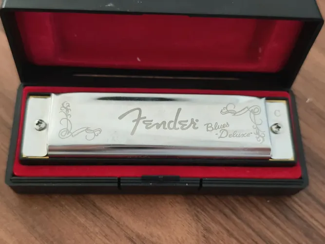 Gaita Fender Blues Deluxe Harmonica - Original (Seminovo)
