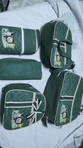 Kit bolsa de bebê semi novo 