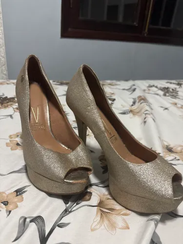 Salto alto para festa 