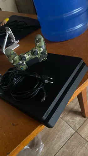 Ps4 slim 1t
