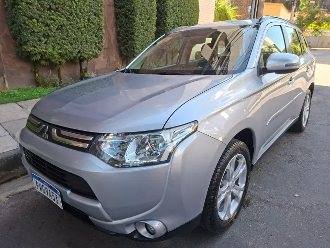 Mitsubishi Outlander 2.0 16V 160cv Aut. 2015