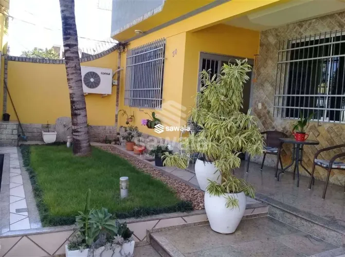 Casa à venda com 225,00m² e 3 quartos em Guadalupe, Rio de Janeiro - RJ