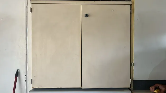Armário baixo 2 portas - Usado