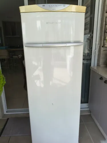 Refrigerador Frost Free Brastemp 365L