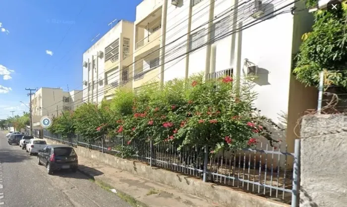 SANTA CLARA VENDE AP. NO BAIRRO MARQUÊS 