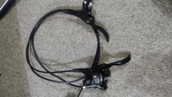 Freio shimano mt395 igual alívio m446