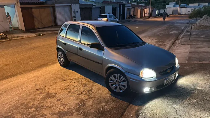 Chevrolet Corsa Super 1.0 MPFI / 2P E 4P 1997