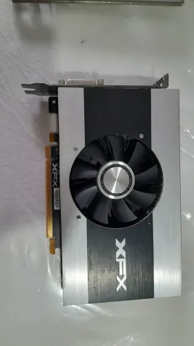 XFX R7 250X 2 GB ghost - (para conserto gira cooler)
