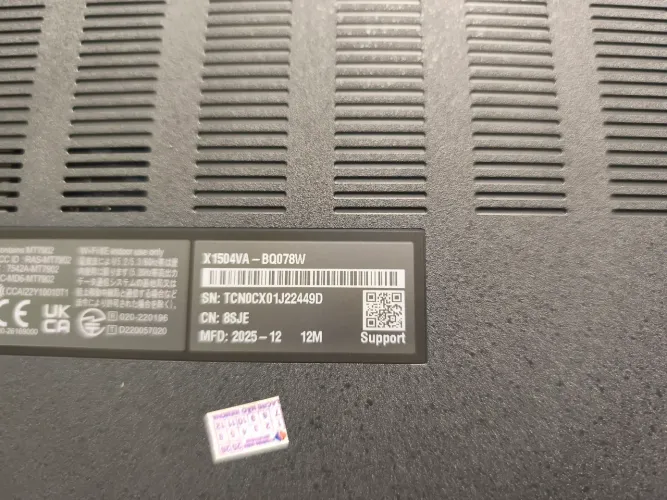 Notebook novo na caixa
