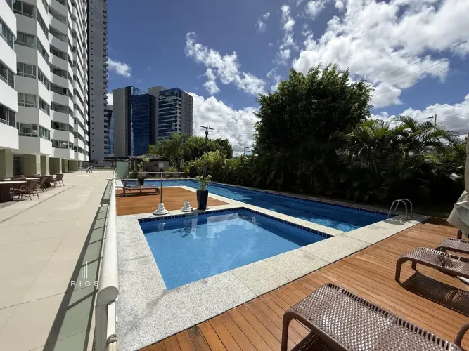 Excelente Apartamento 2/4 com Suíte e Varanda Gourmet Condomínio Clube Completo