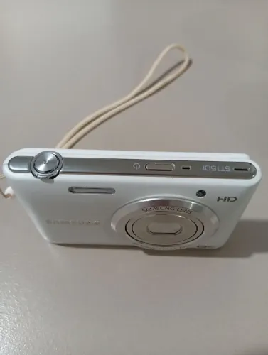 Câmera Samsung HD ST150F