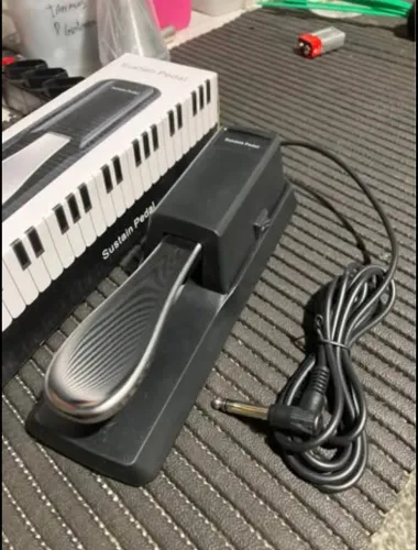 Pedal sustain pra teclado