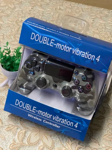 Controle Sem Fio Compatível com PS4 Wireless Dual Vibration Camuflado Recarregável