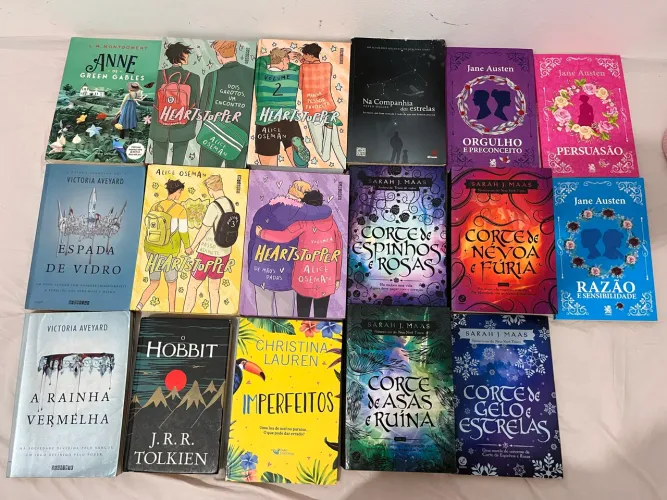     Vários livros em ótimo estado - vendo juntos ou separados
