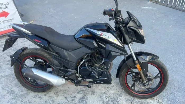 Moto pra pega e sair