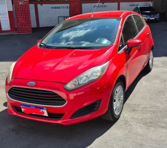 Ford Fiesta 1.5 16V Flex Mec. 5P 2015