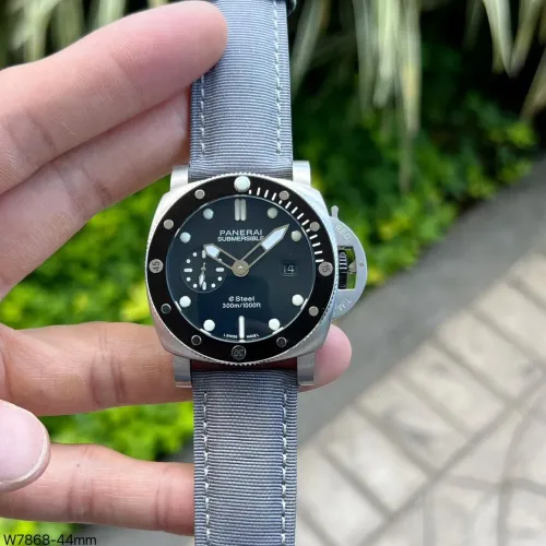 Relógio panerai  submercible 42 mm 