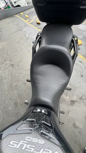 Banco Confort Pedrinho Versys 650
