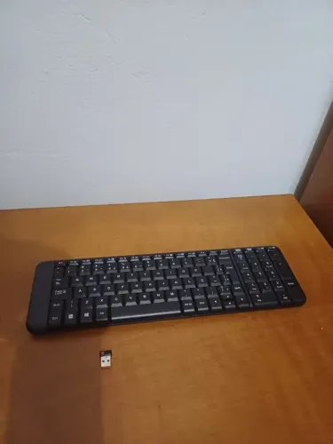 Teclado Sem Fio Logitech K220 Praticamente Novo (Lê a Descrição)